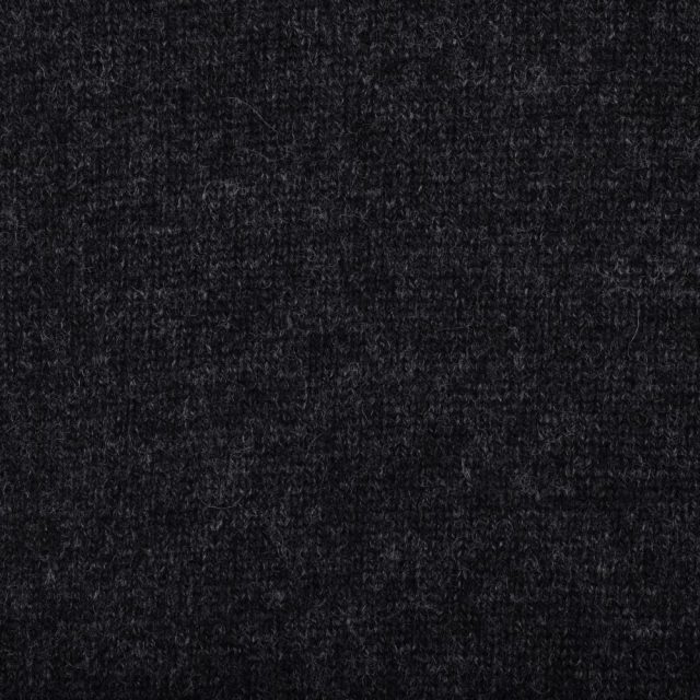 BLACK-SUPER-FINE-LAMBSWOOL-PLAIN-OXFORD-SWEATER-2.jpg