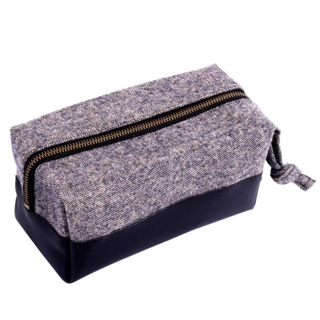 GREY-WOOL-BLEND-TEXTURED-REGULAR-FIT-SHAVING-KITS-2.jpg